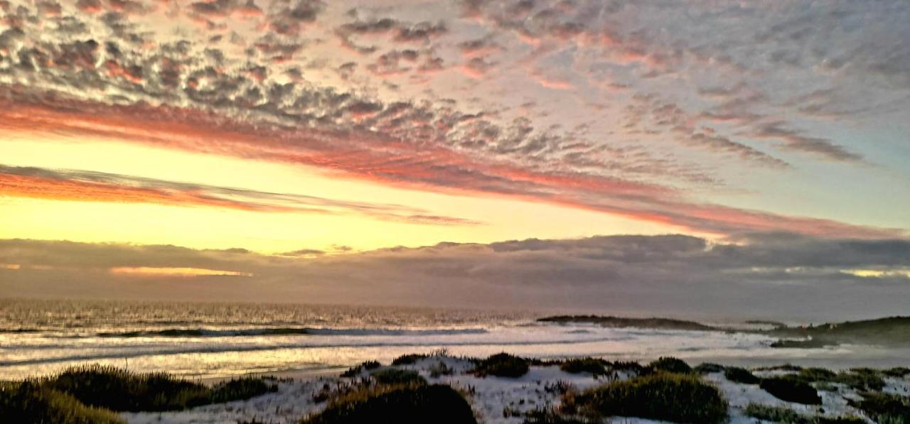 On The Beach Apartments Yzerfontein Kültér fotó
